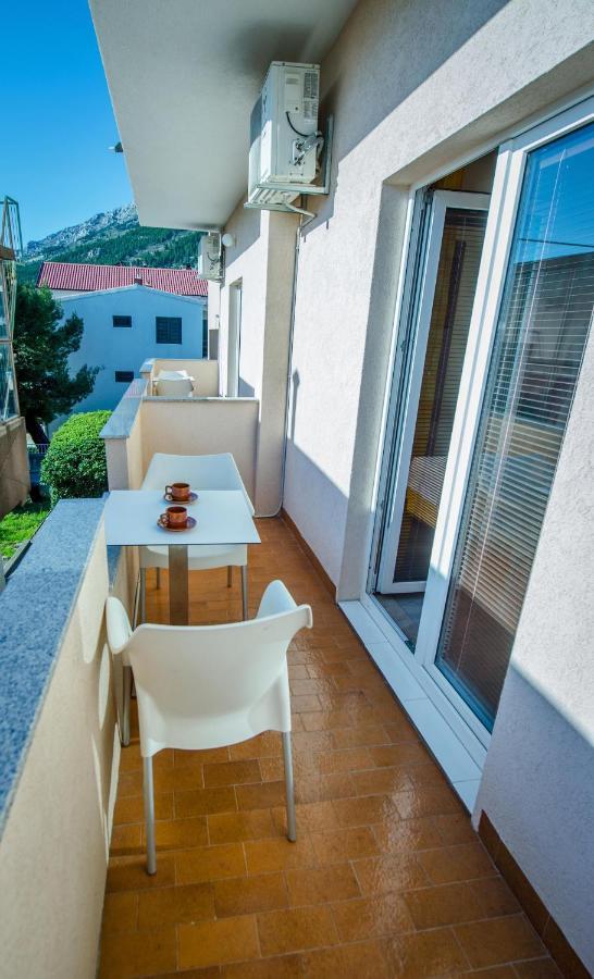 Villa Nedo Baška Voda Buitenkant foto