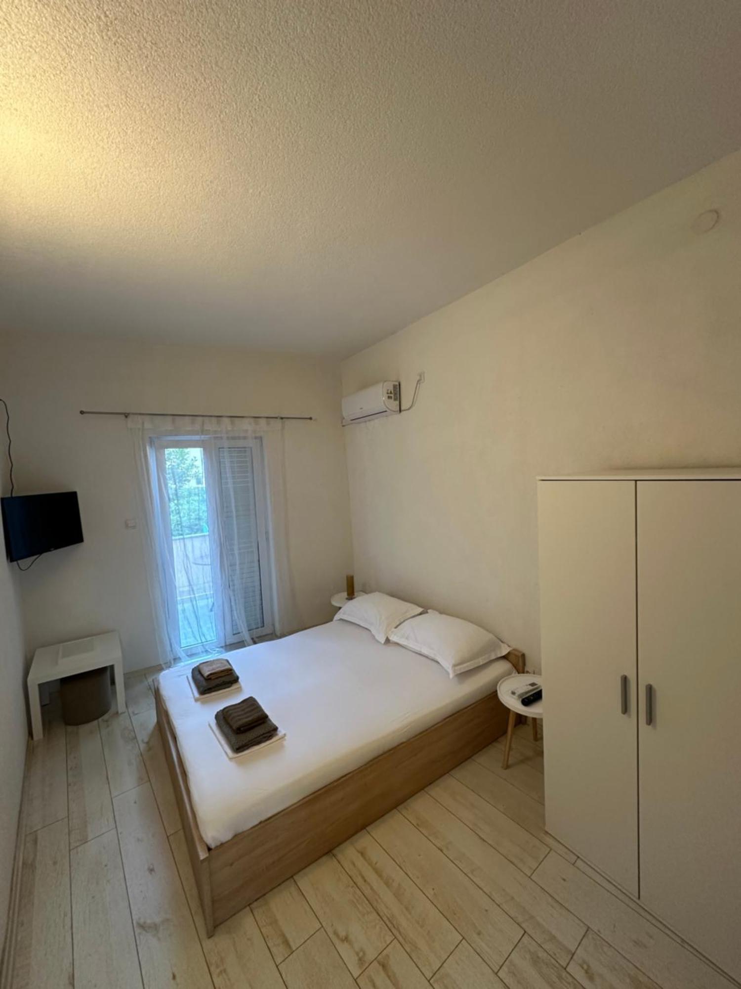 Villa Nedo Baška Voda Buitenkant foto
